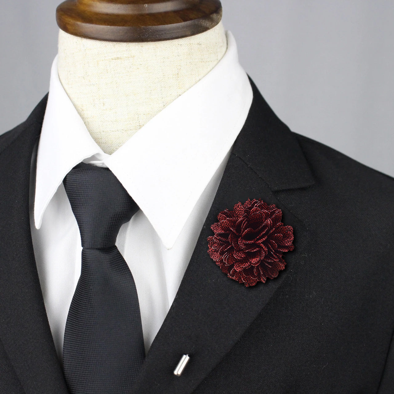 Chrysanthemum Lapel Pin - Burgundy